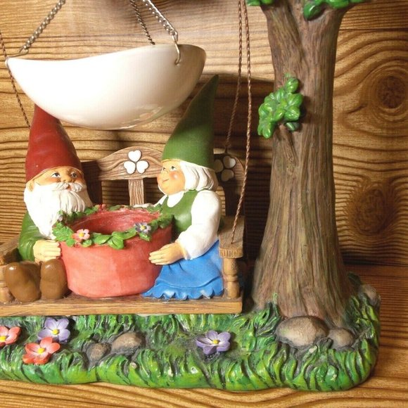 Yankee Candle Gnome  " Hang Gnome " Tea Light Hold - Picture 2 of 10